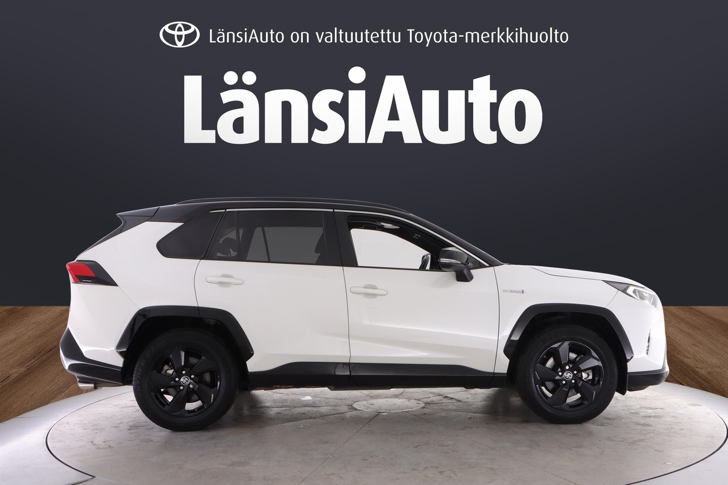 Toyota RAV4 vaihtoauto