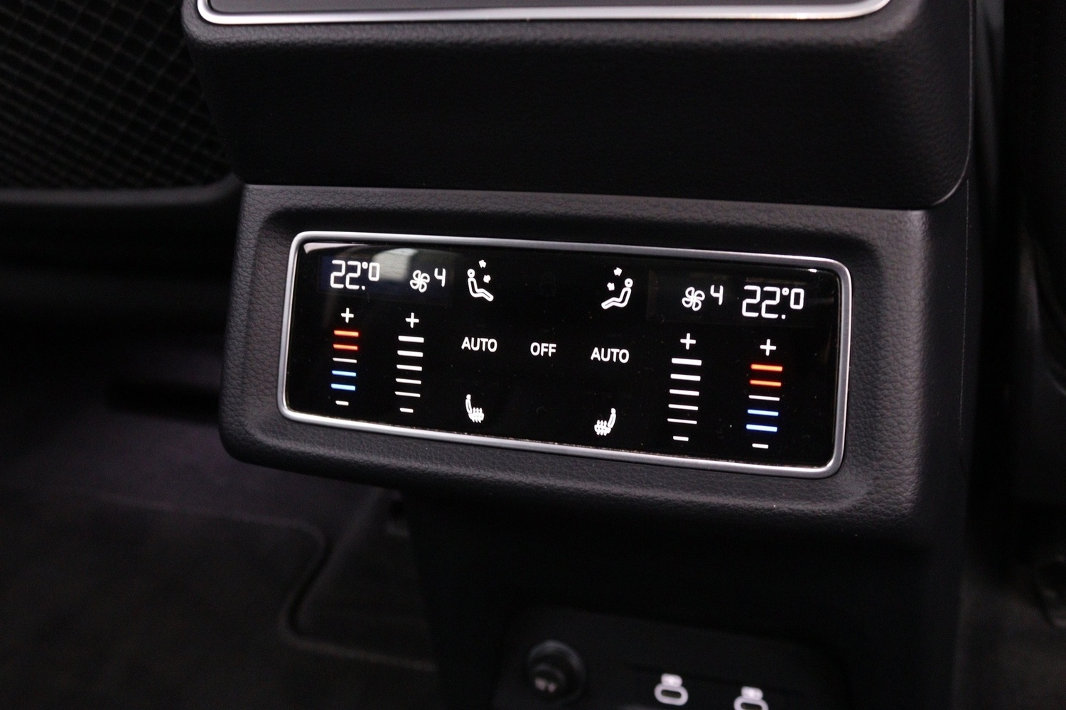 Audi Q8 e-tron vaihtoauto