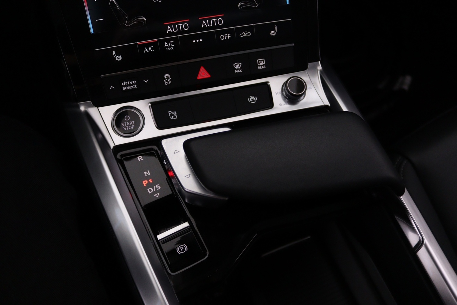 Audi Q8 e-tron vaihtoauto