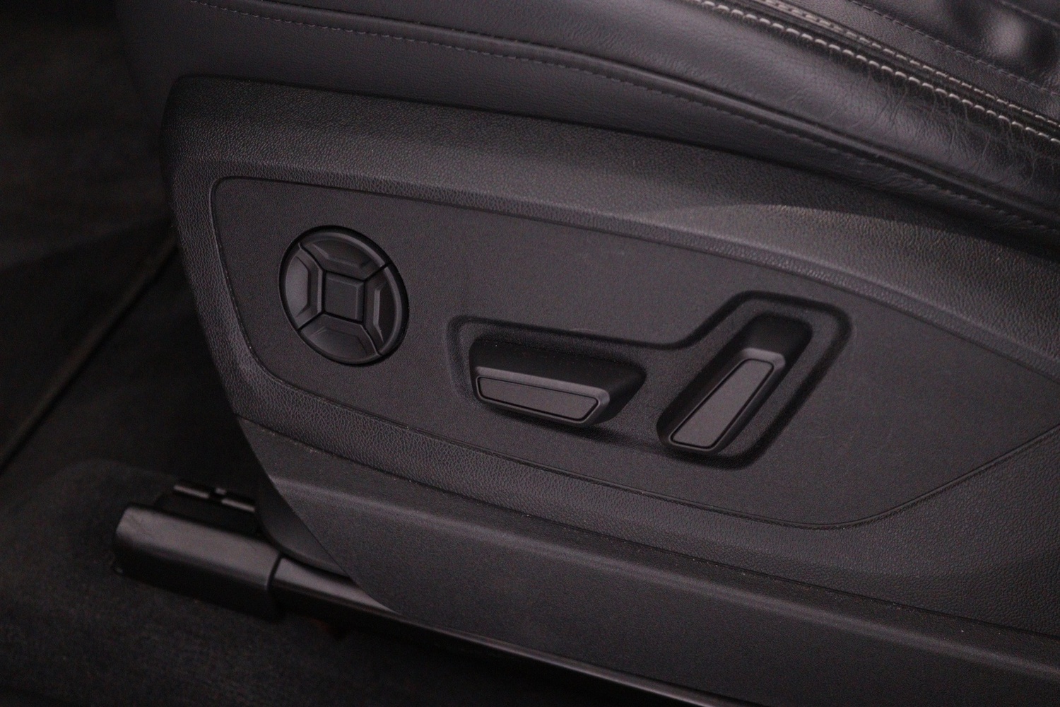 Audi Q8 e-tron vaihtoauto