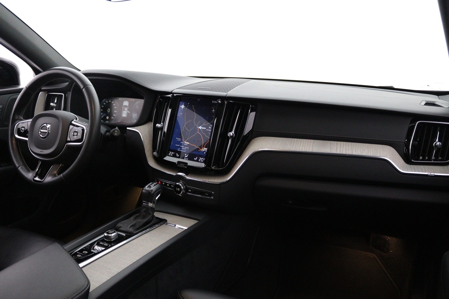 Volvo XC60 vaihtoauto