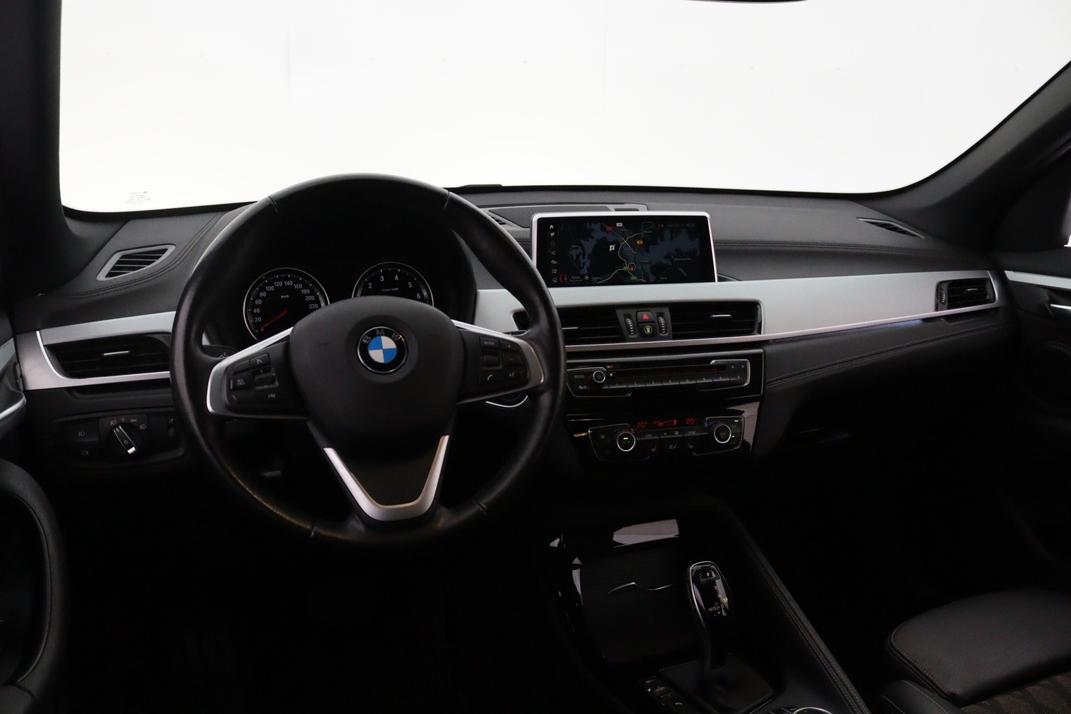BMW X1 vaihtoauto