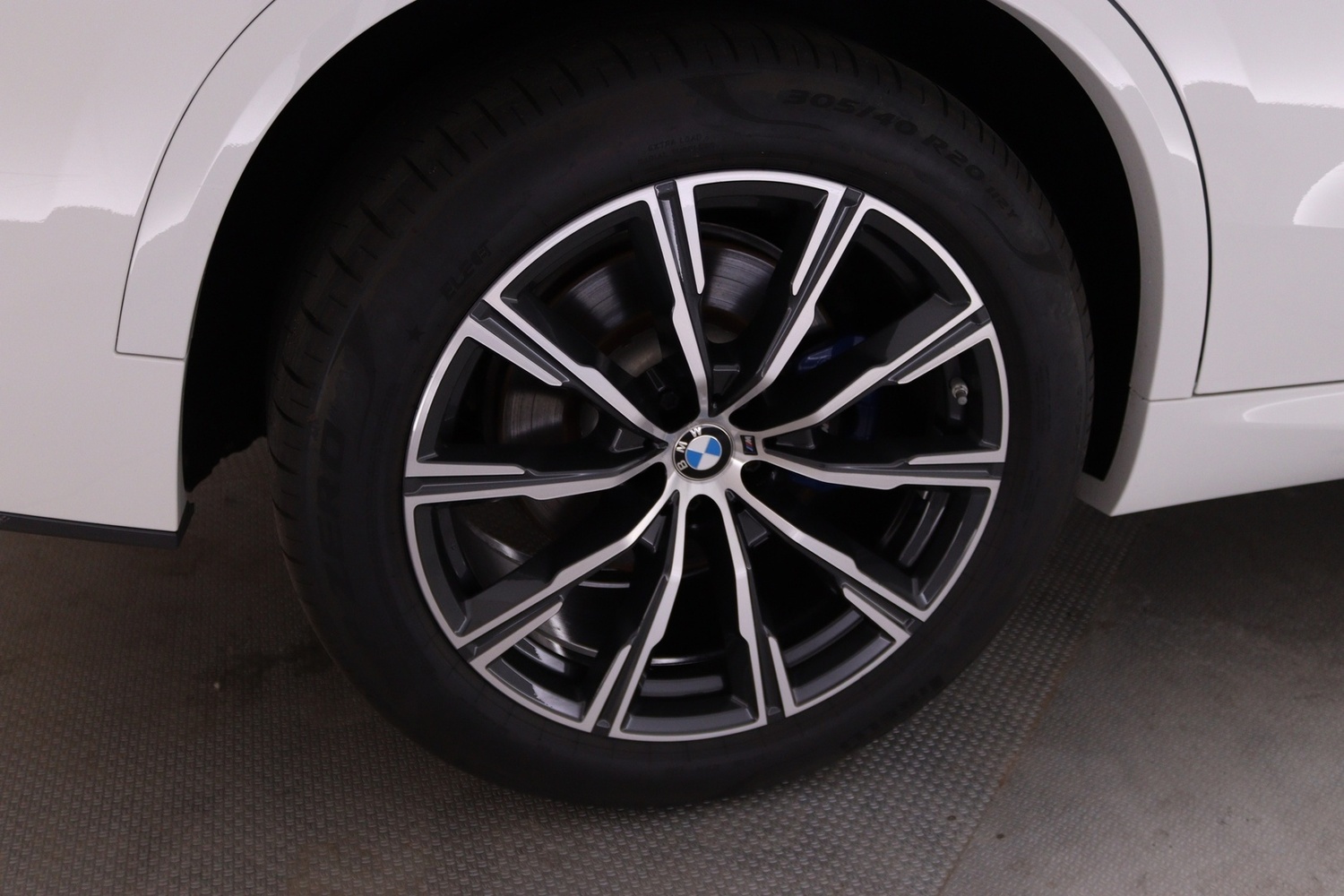 BMW X5 vaihtoauto