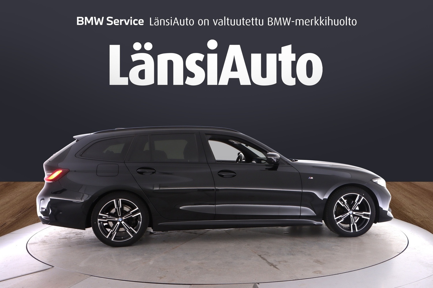 BMW 320 vaihtoauto