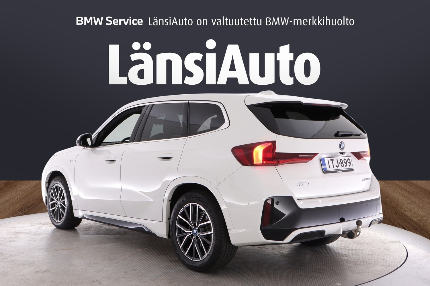 BMW iX1 vaihtoauto