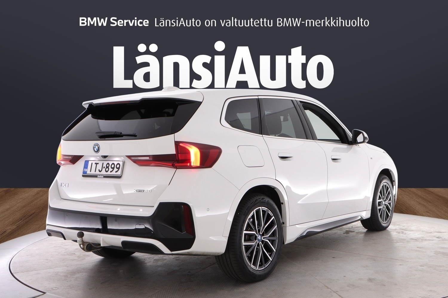 BMW iX1 vaihtoauto
