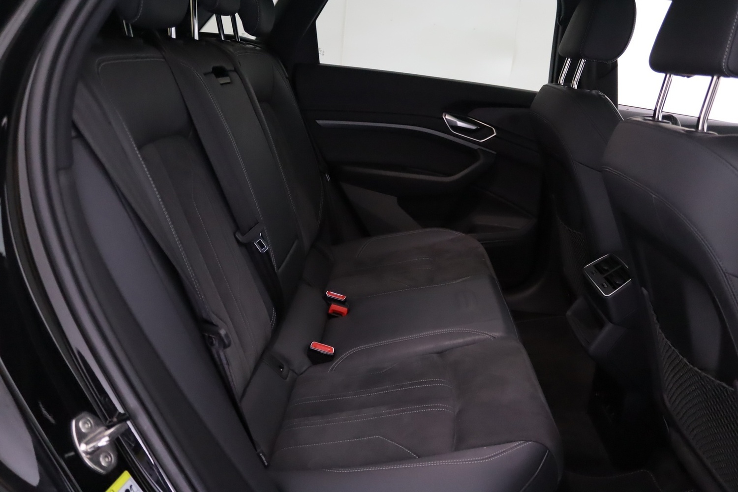 Audi Q8 e-tron vaihtoauto
