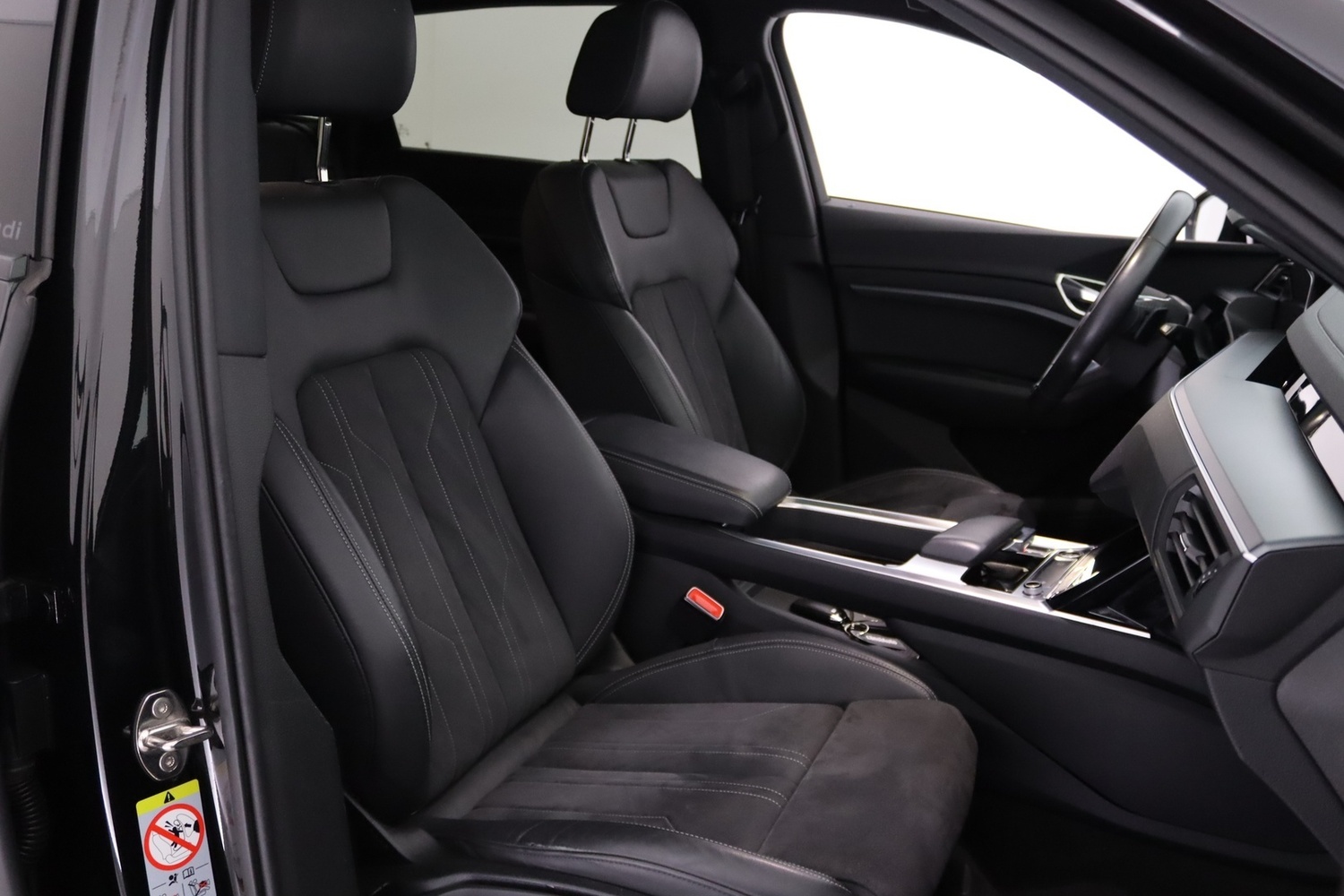 Audi Q8 e-tron vaihtoauto