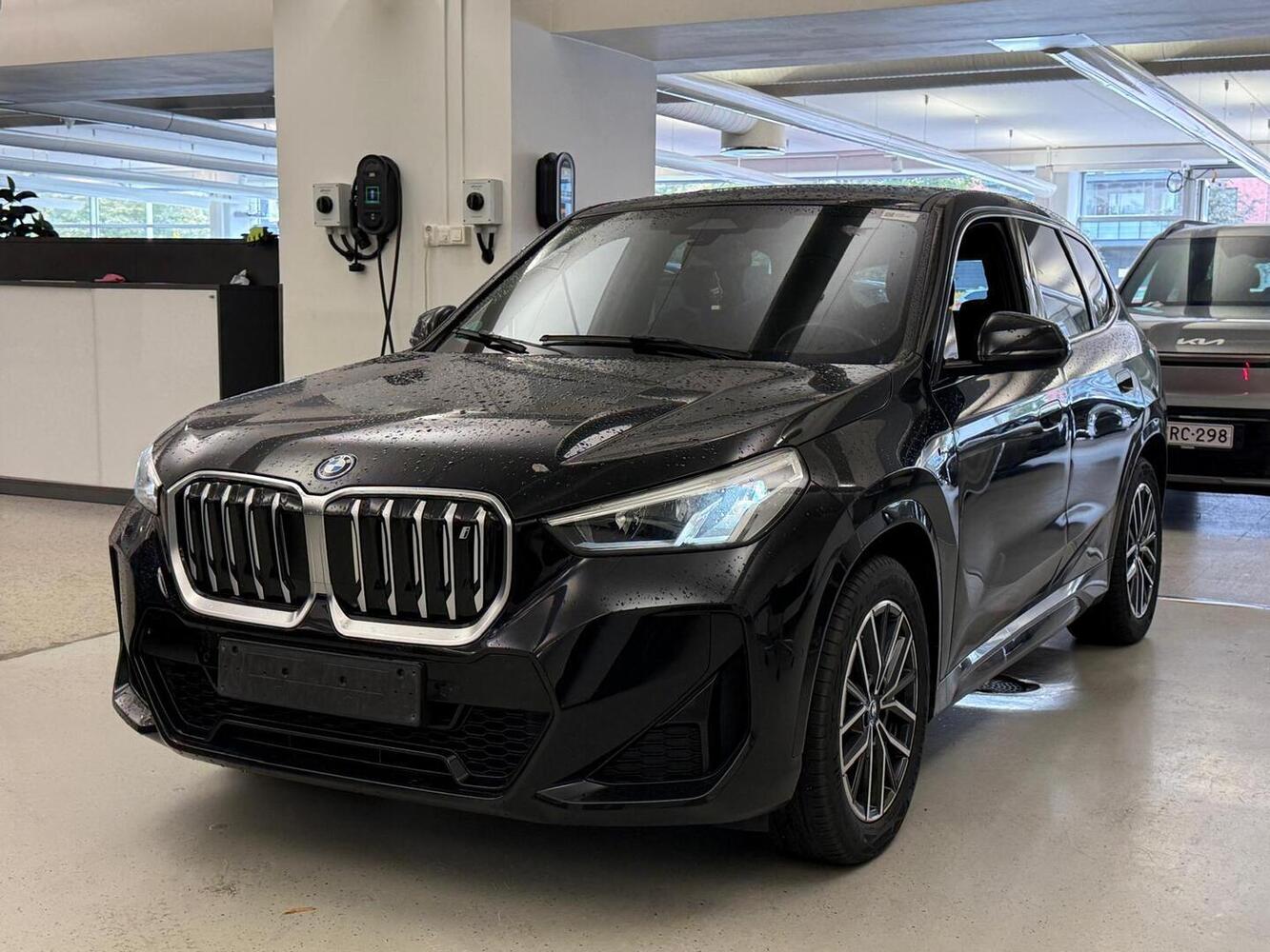 BMW iX1 vaihtoauto