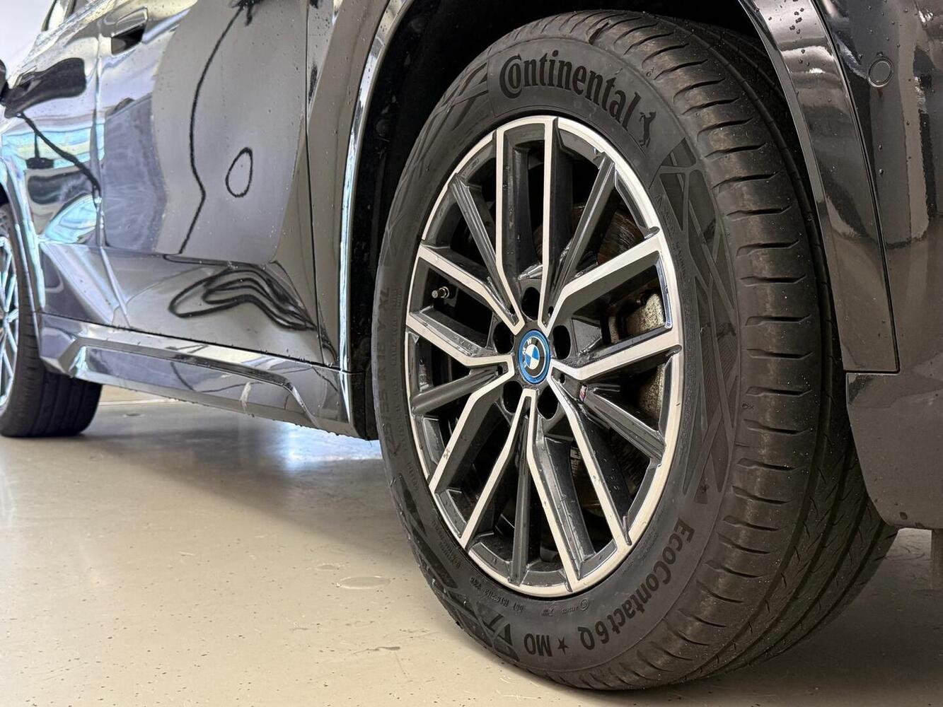 BMW iX1 vaihtoauto