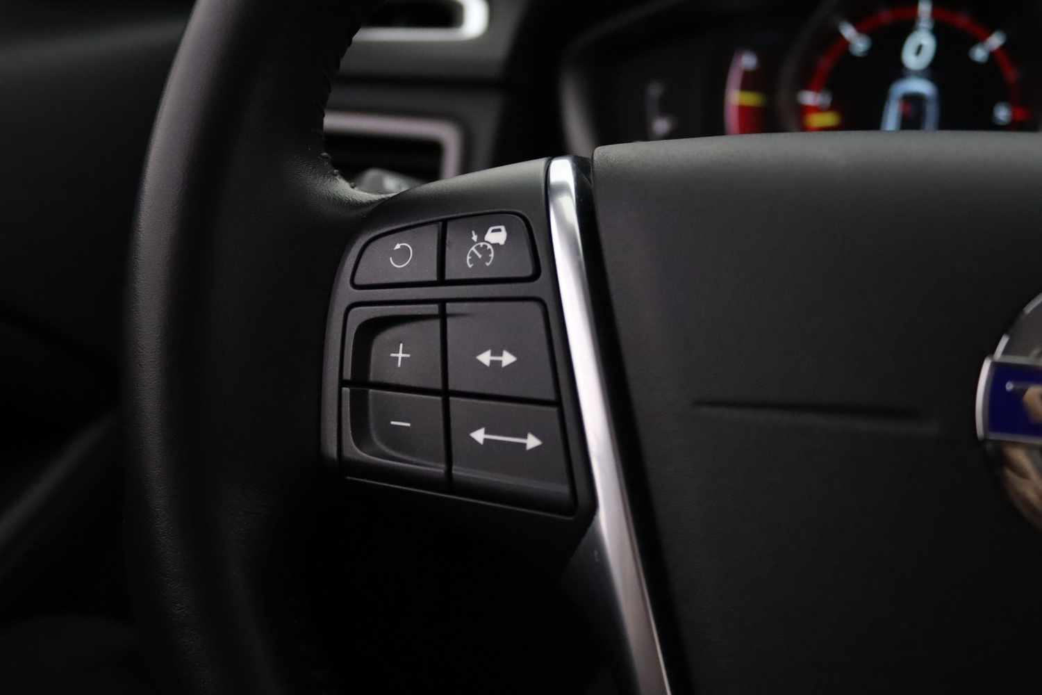 Volvo XC70 vaihtoauto