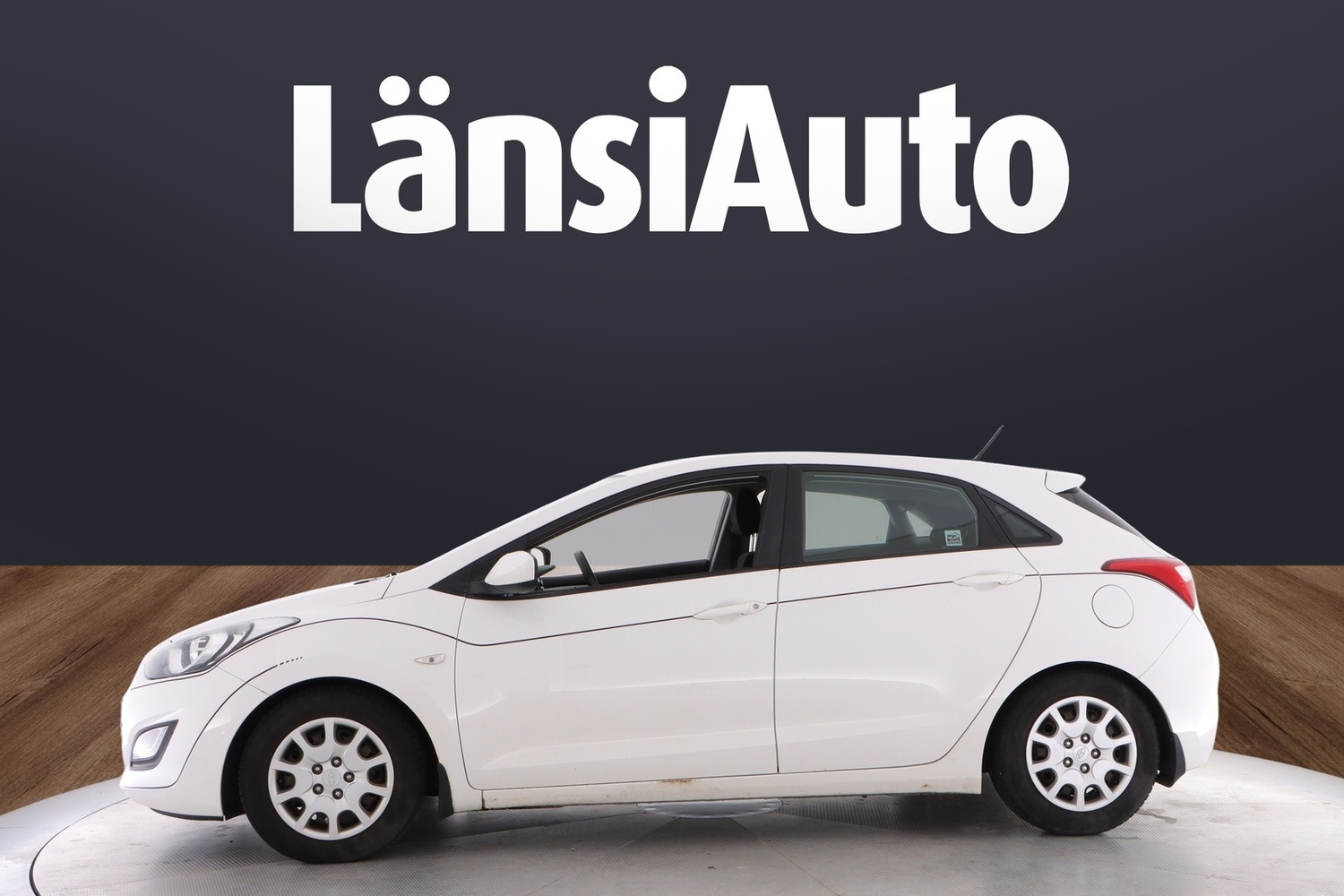 Hyundai i30 5d vaihtoauto