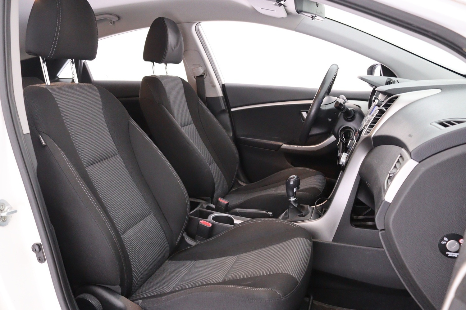 Hyundai i30 5d vaihtoauto