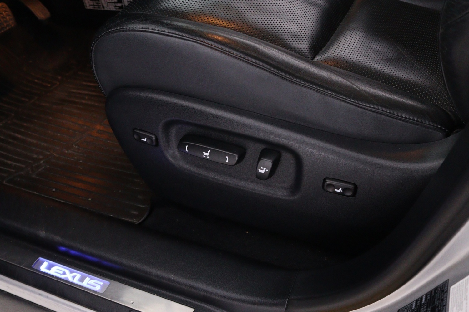 Lexus RX vaihtoauto