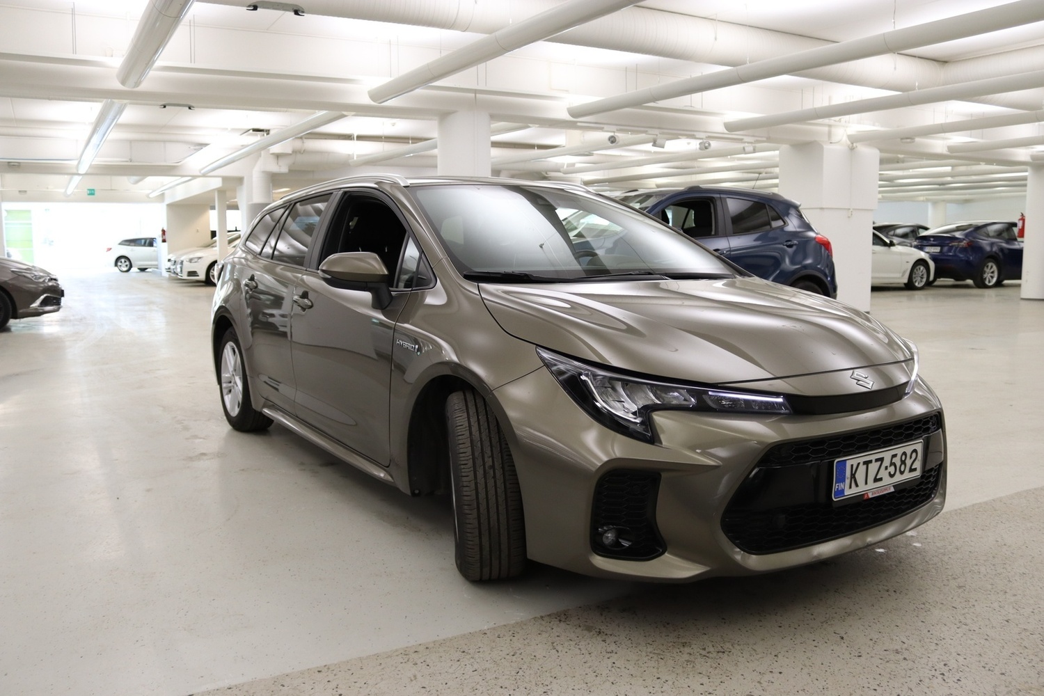 Suzuki Swace vaihtoauto