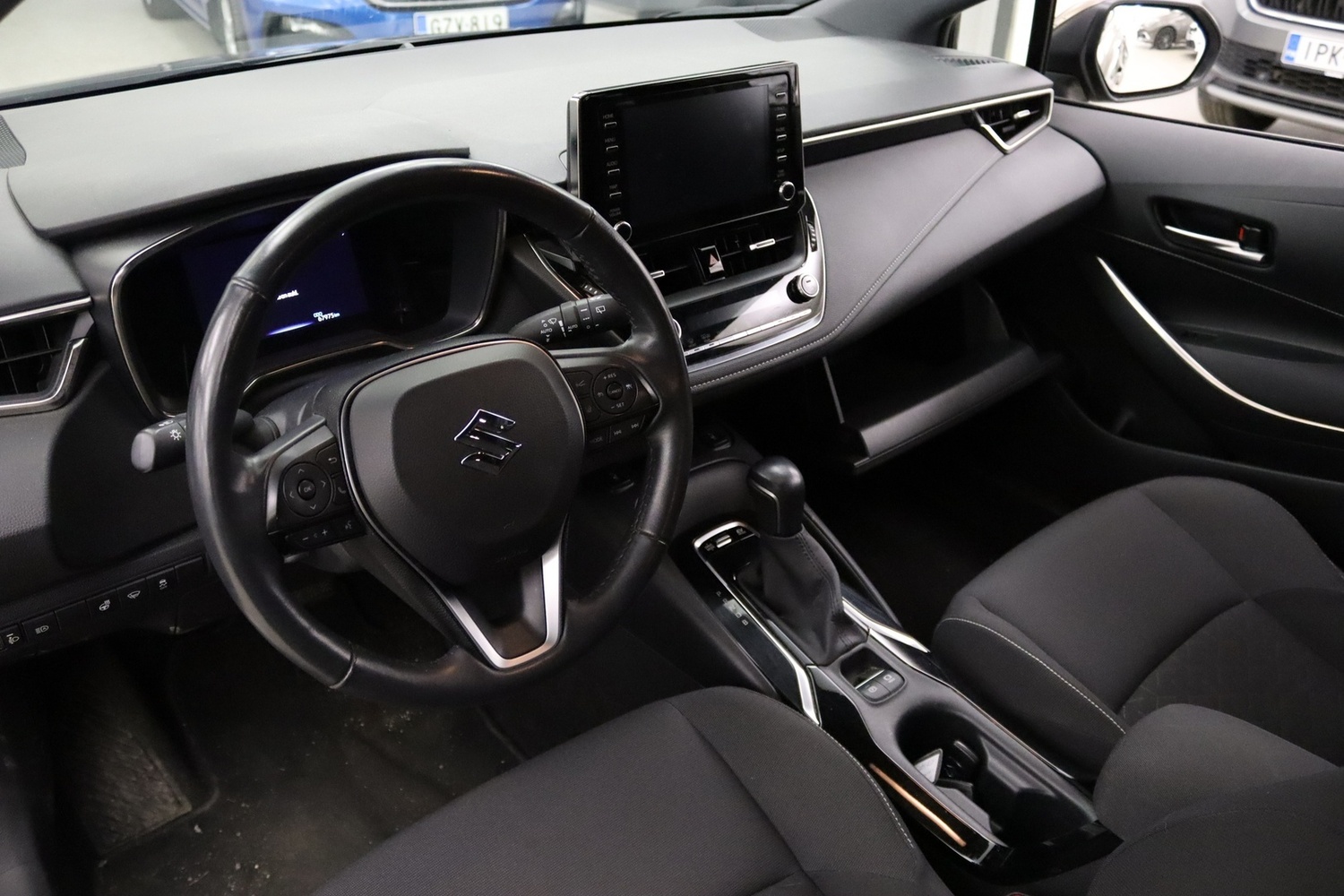 Suzuki Swace vaihtoauto