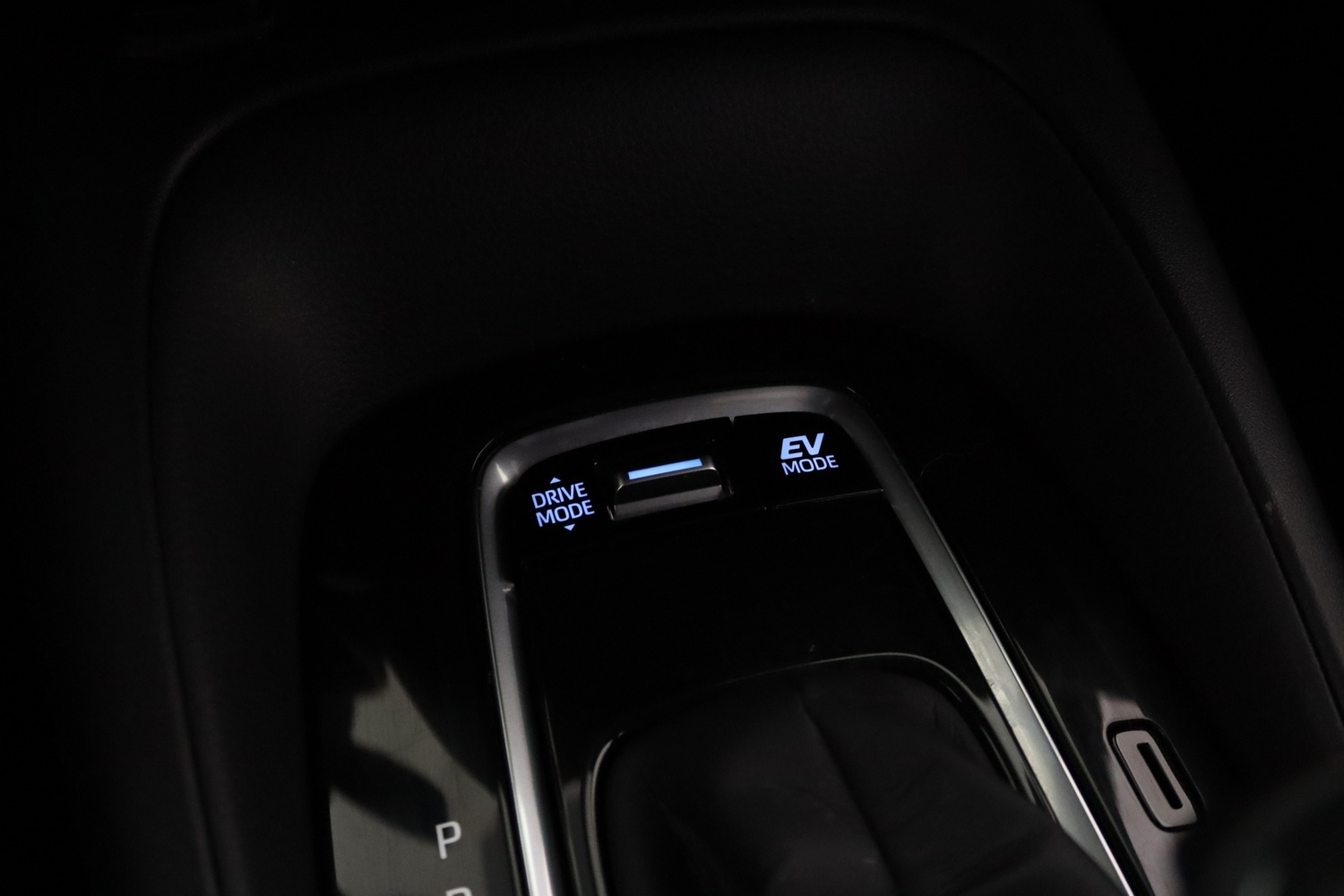 Suzuki Swace vaihtoauto