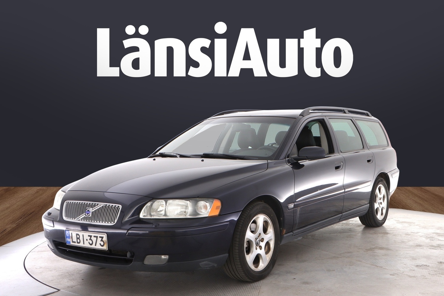 Volvo V70 vaihtoauto