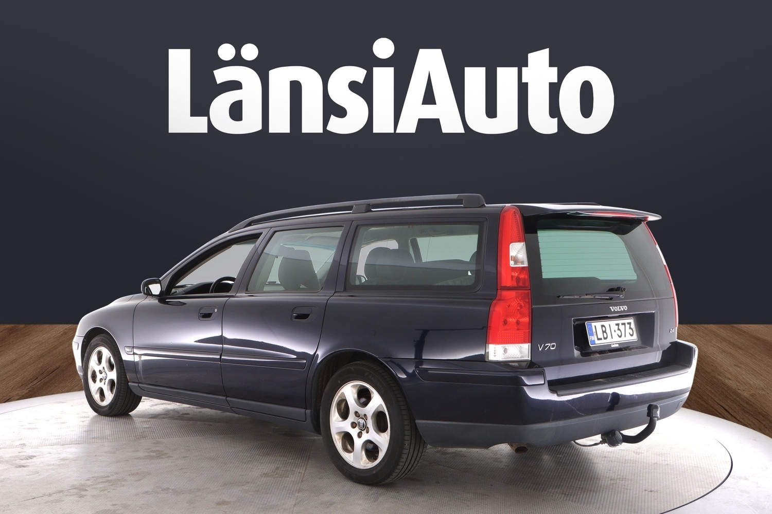 Volvo V70 vaihtoauto