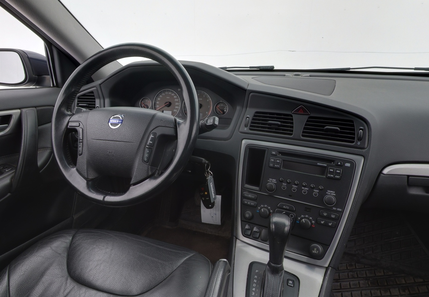 Volvo V70 vaihtoauto