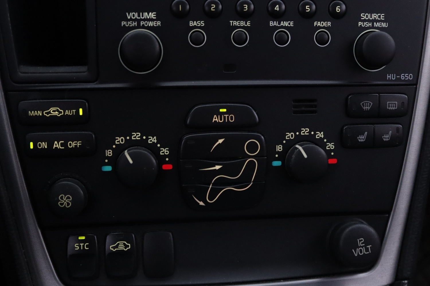 Volvo V70 vaihtoauto