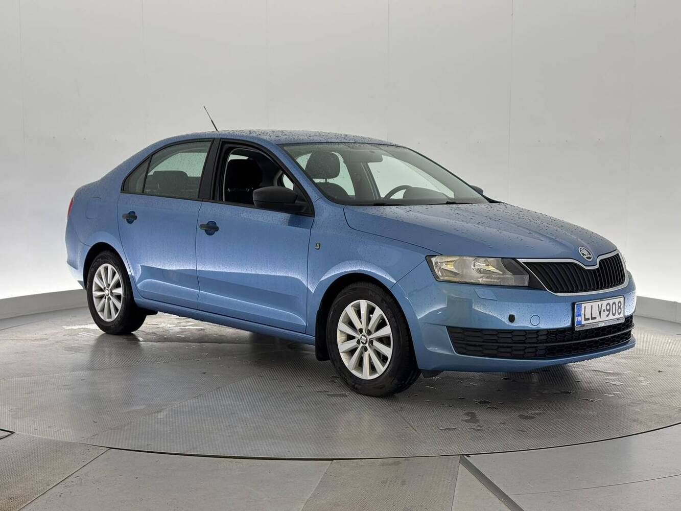 Skoda Rapid vaihtoauto