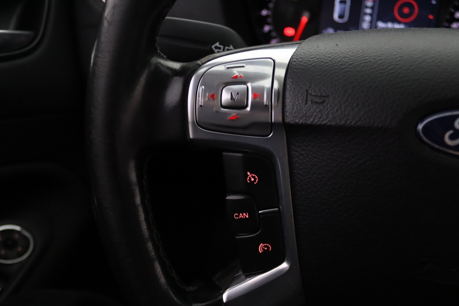 Ford Mondeo vaihtoauto