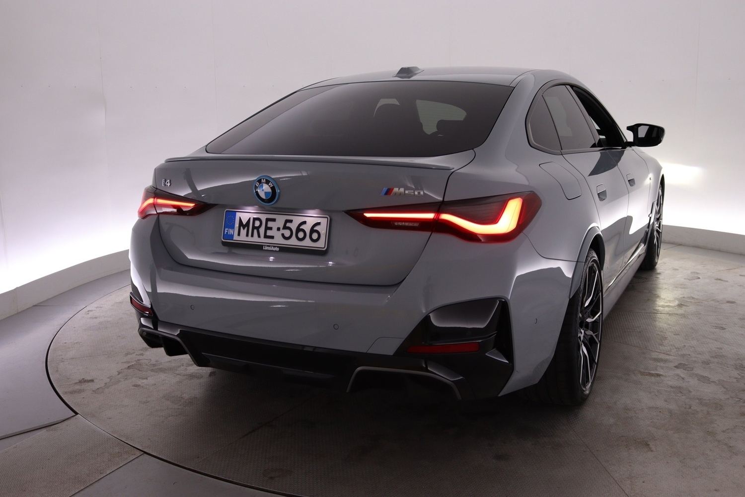 BMW i4 M50 vaihtoauto