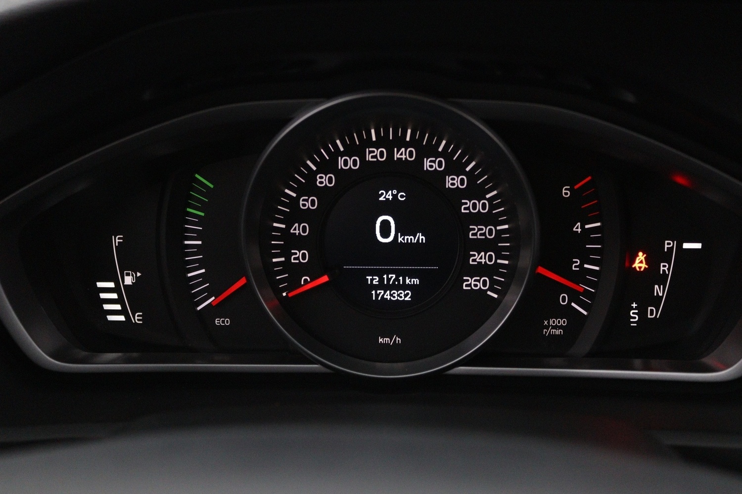 Volvo V40 Cross Country vaihtoauto
