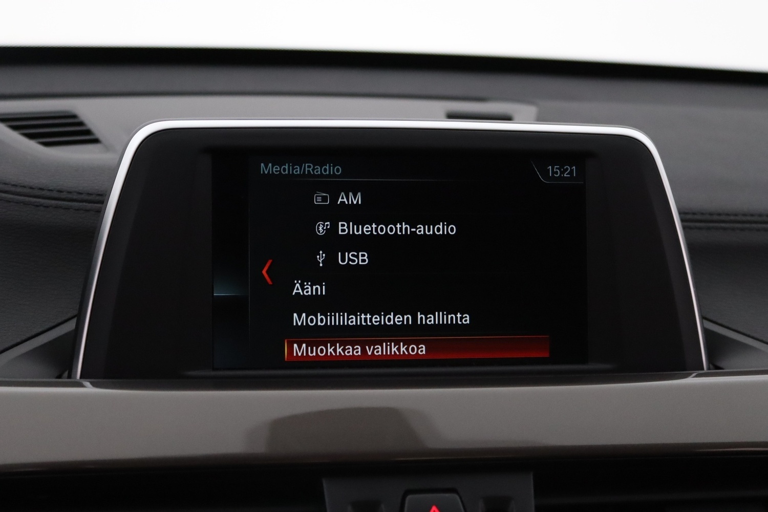 BMW X1 vaihtoauto