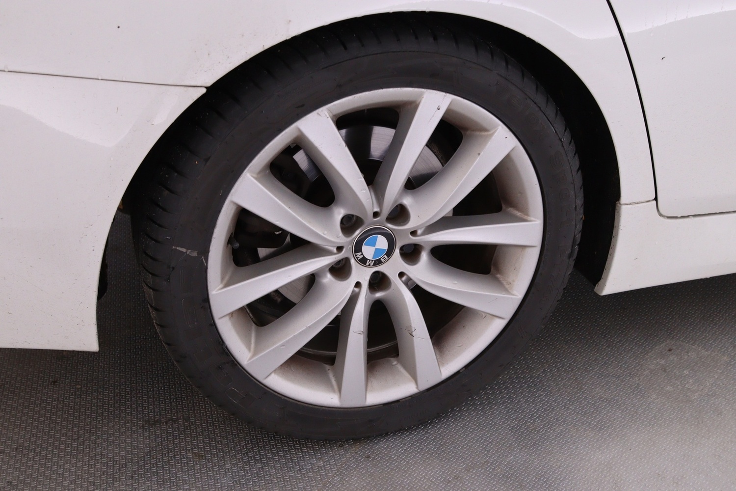 BMW 520 vaihtoauto