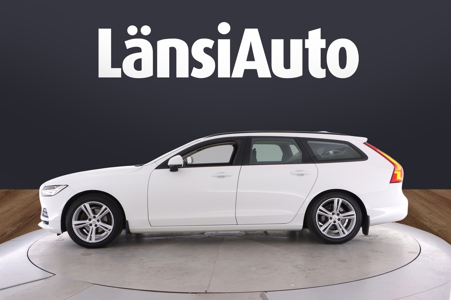 Volvo V90 vaihtoauto