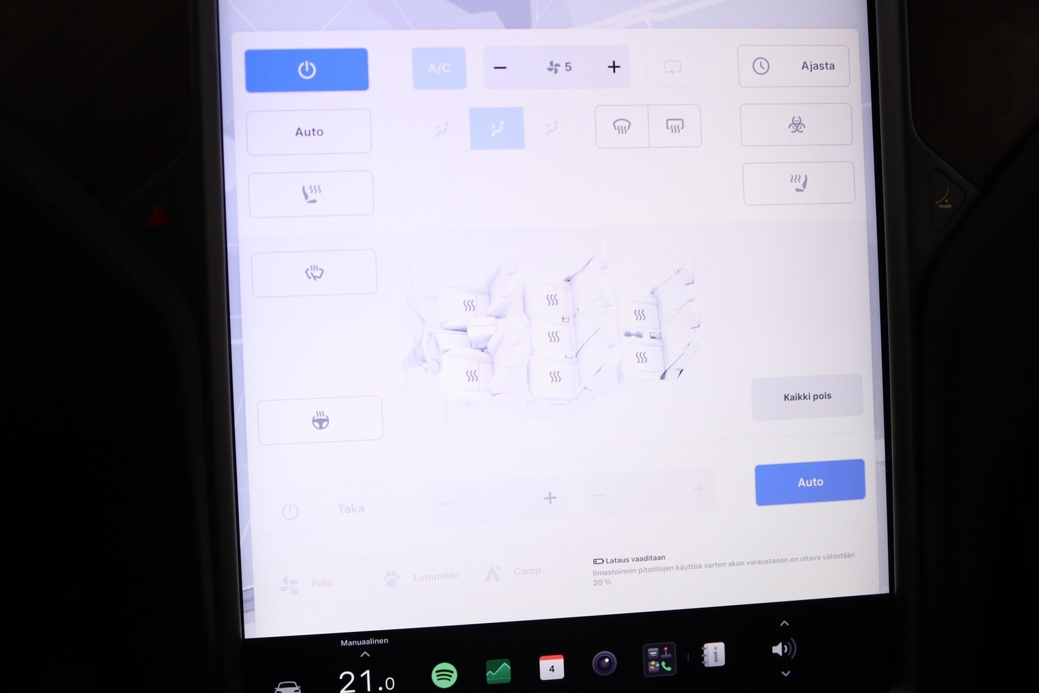 Tesla Model X vaihtoauto