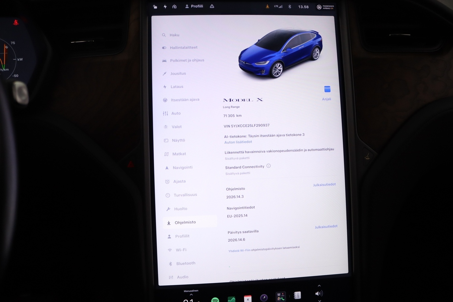 Tesla Model X vaihtoauto