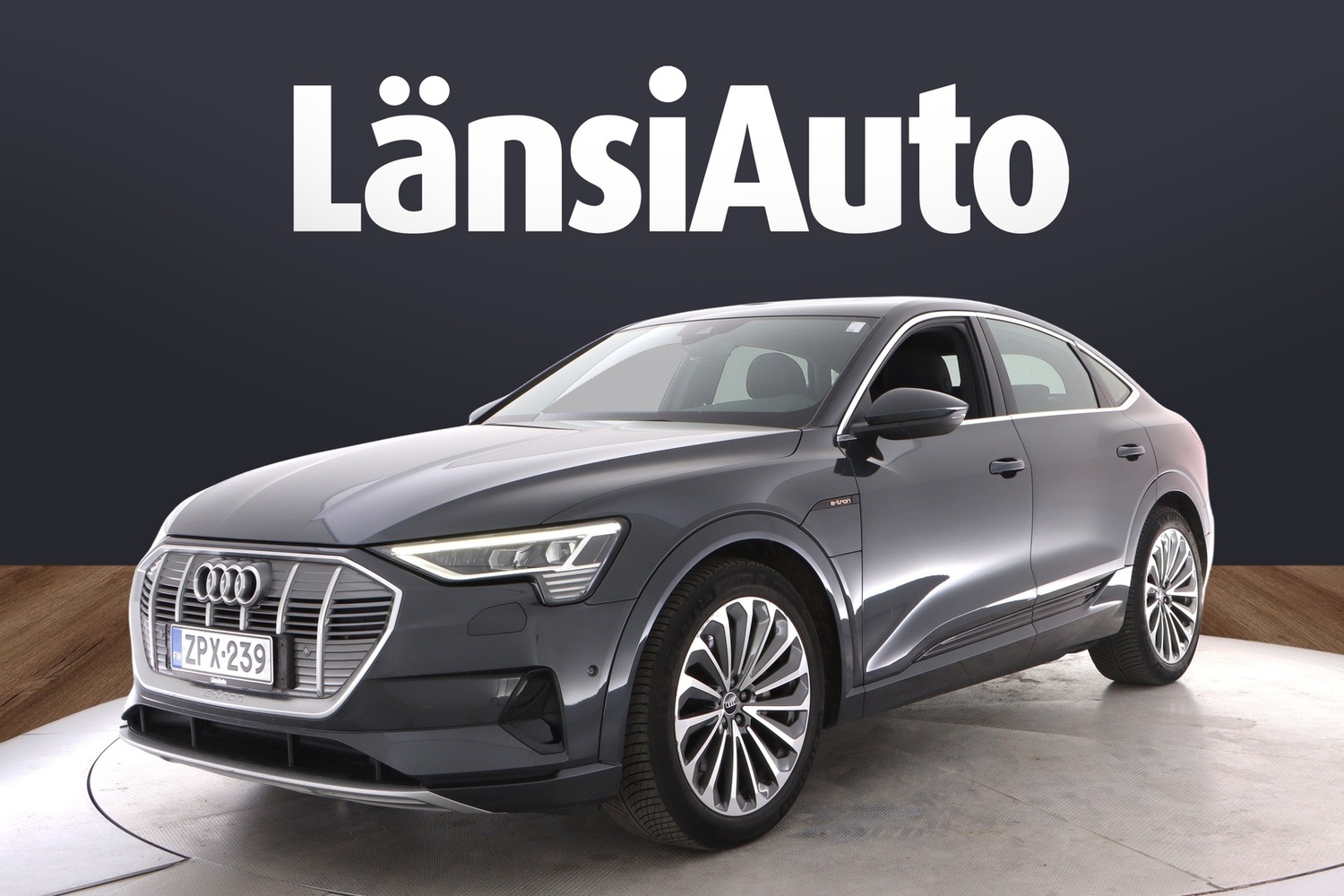 Audi e-tron vaihtoauto