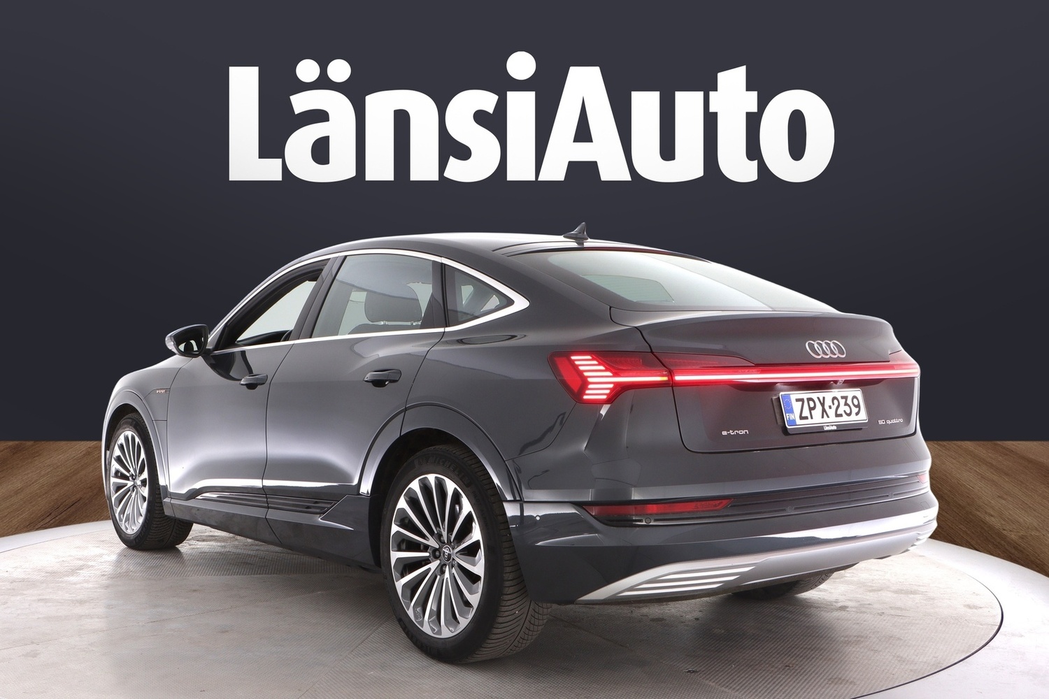 Audi e-tron vaihtoauto