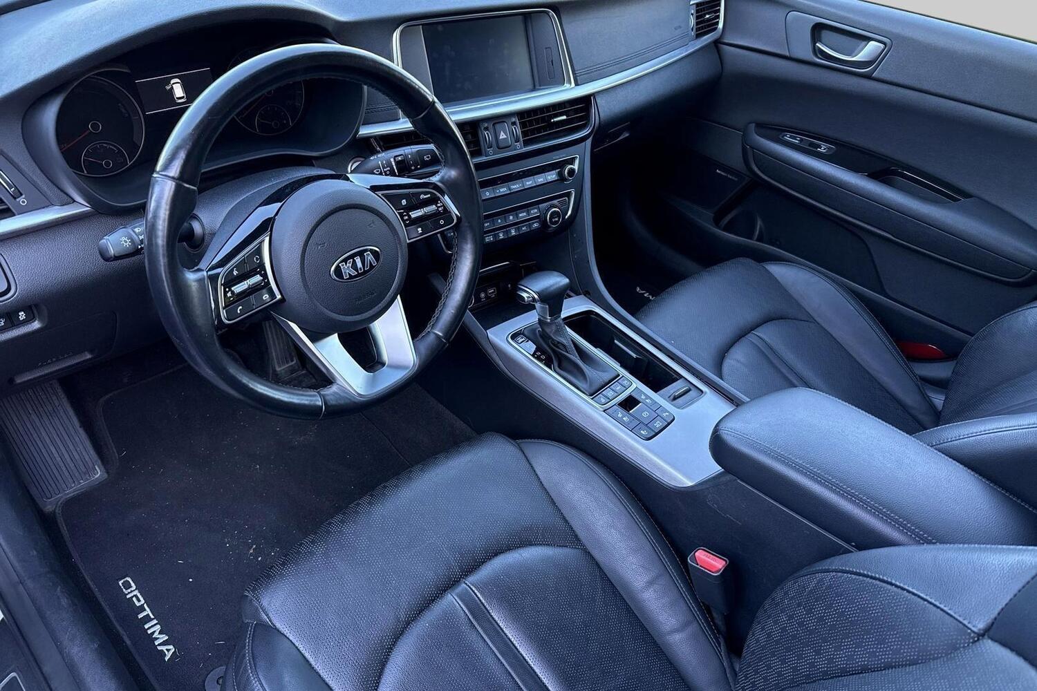 Kia Optima vaihtoauto