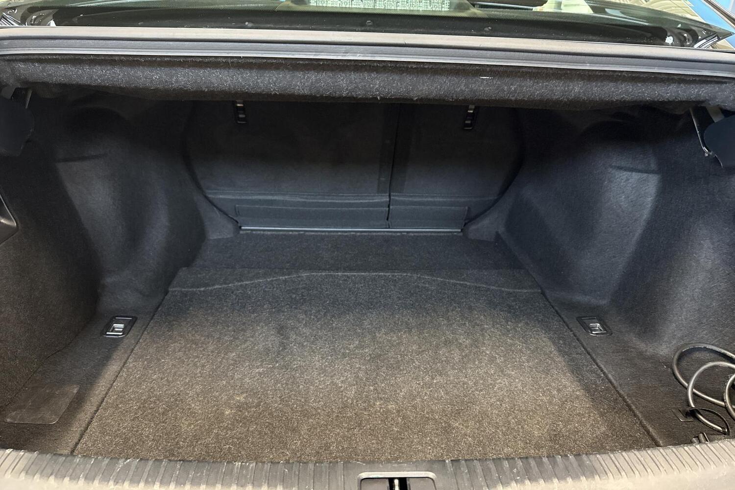 Lexus IS vaihtoauto