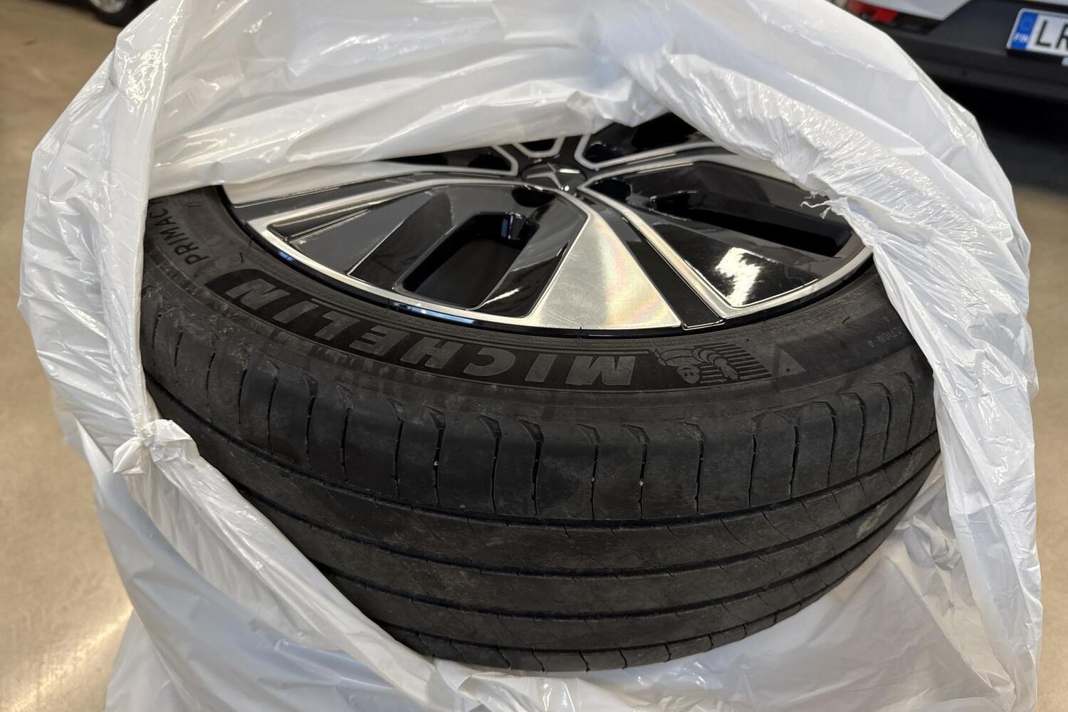 Polestar 2 vaihtoauto