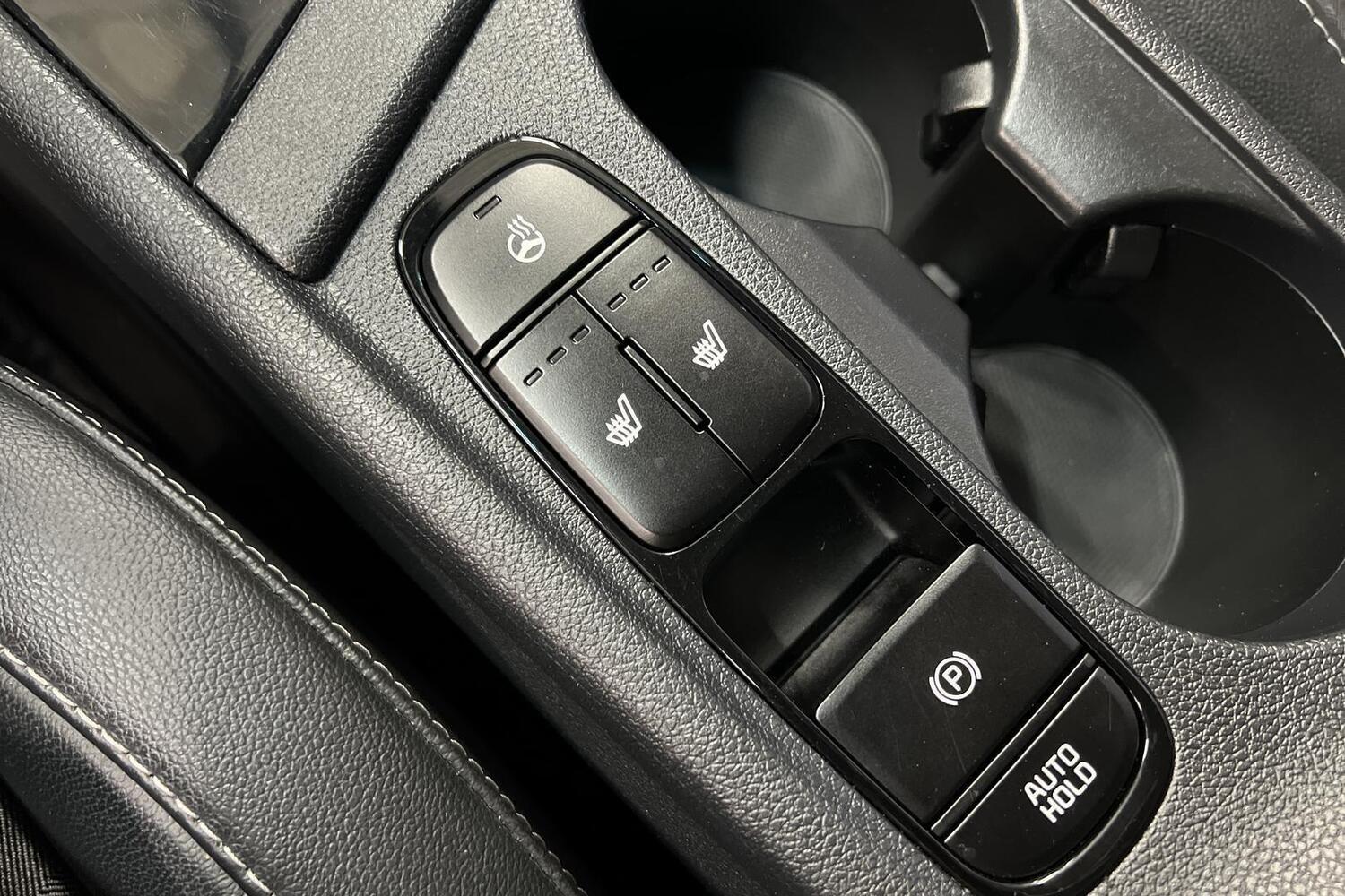 Kia Niro vaihtoauto