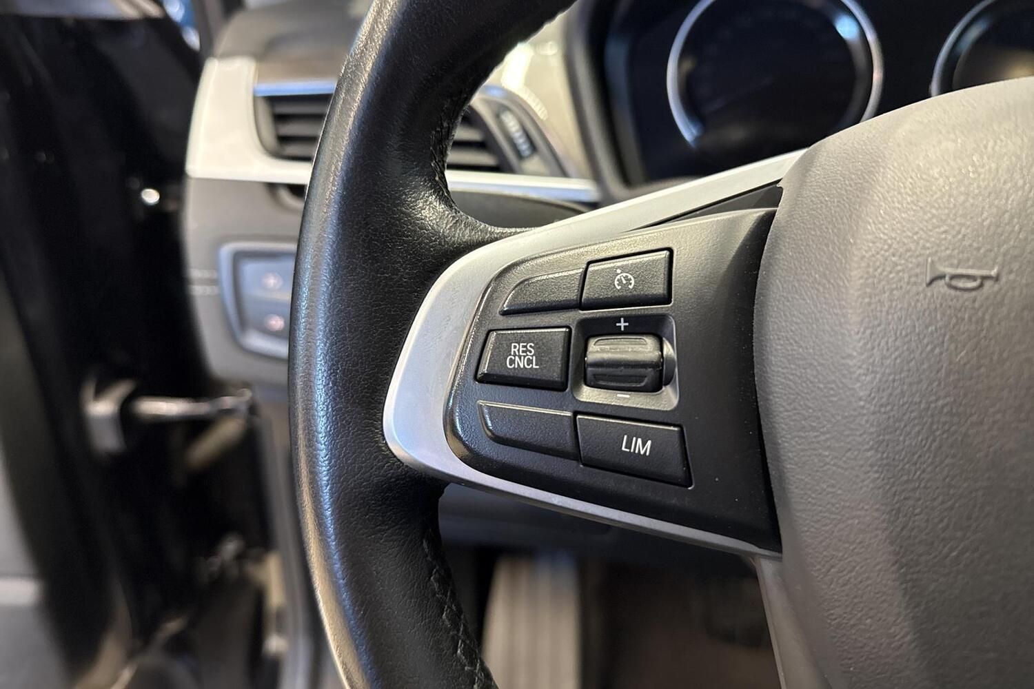 BMW X1 vaihtoauto