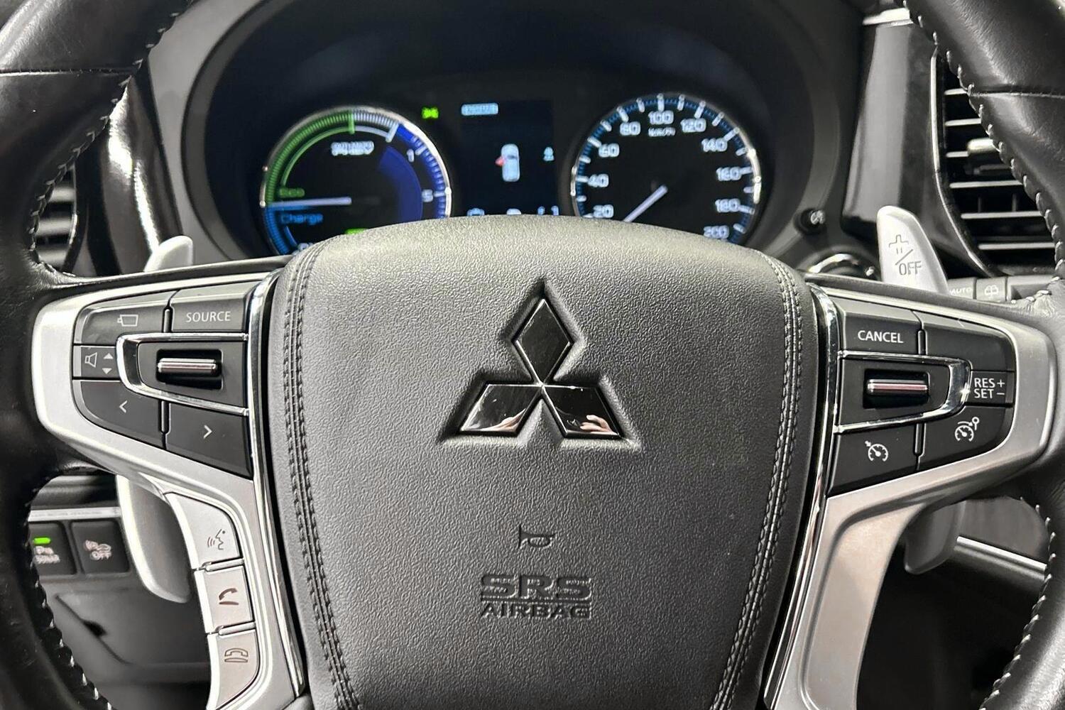 Mitsubishi Outlander PHEV vaihtoauto