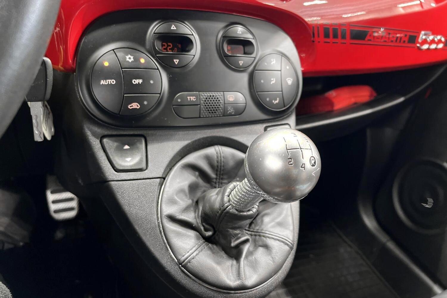 Fiat-Abarth 500 vaihtoauto