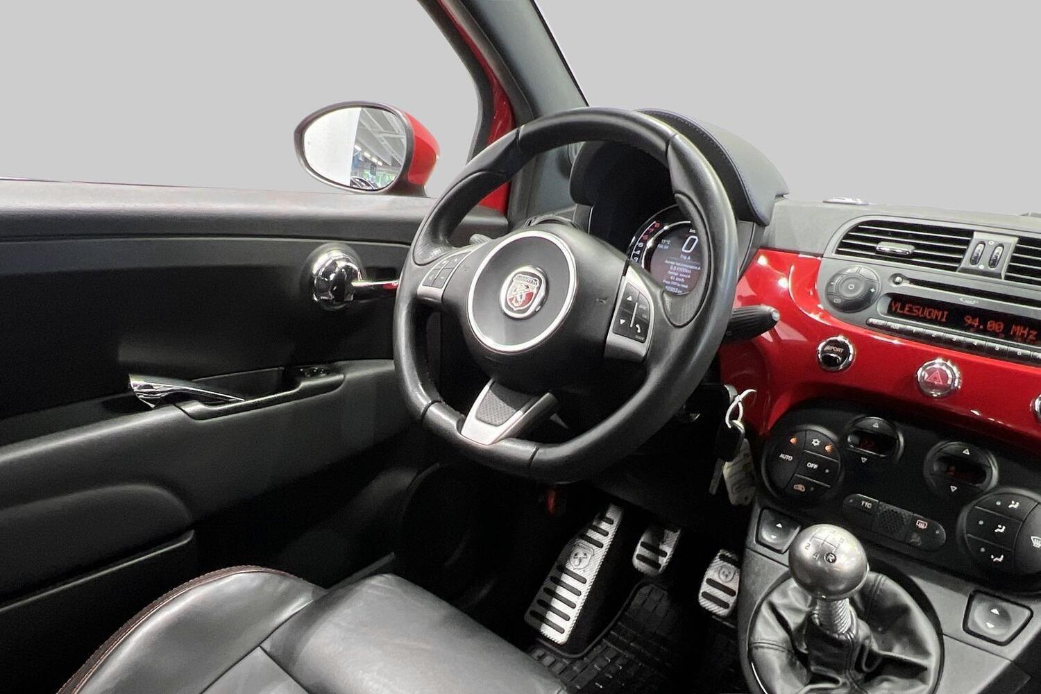 Fiat-Abarth 500 vaihtoauto