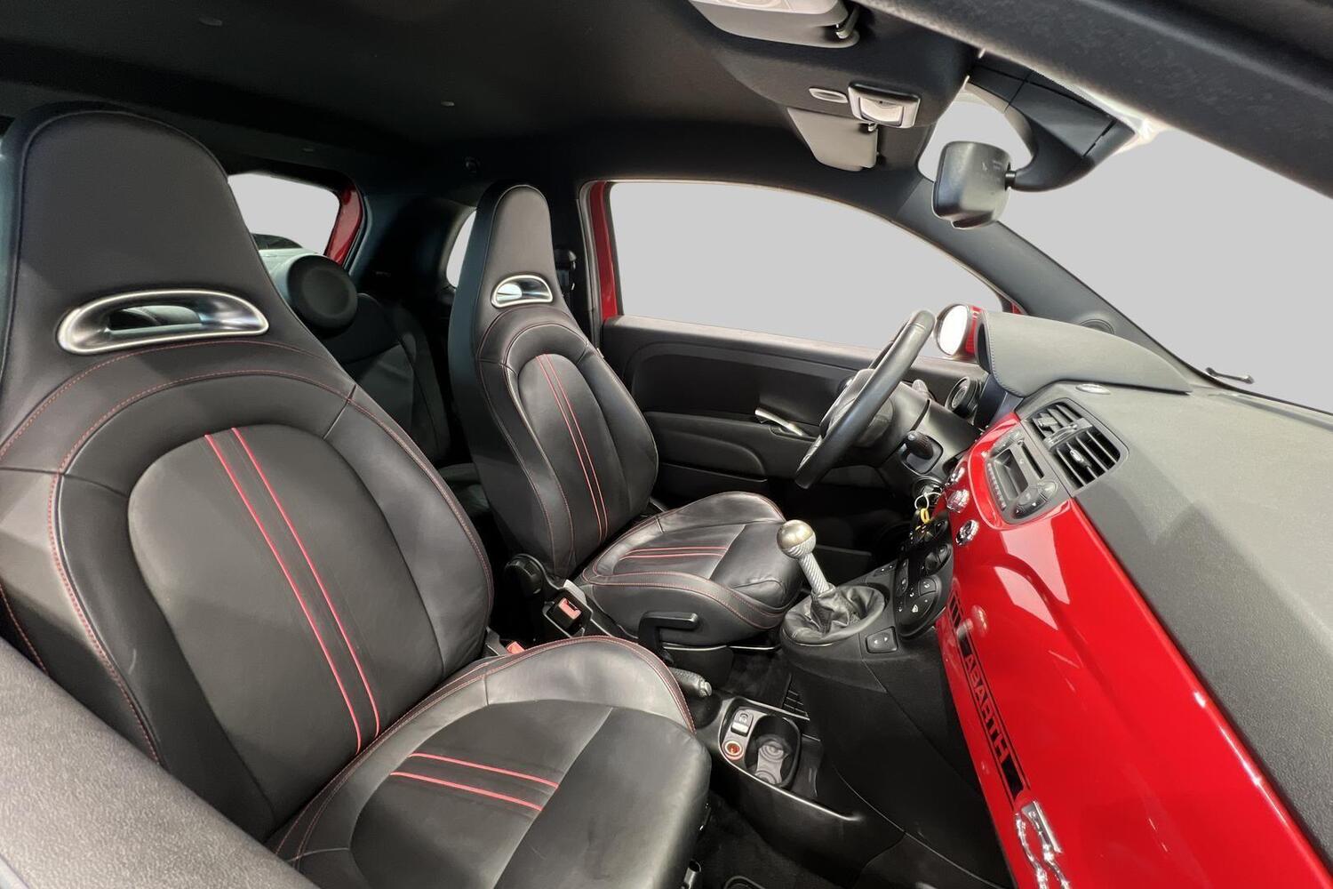 Fiat-Abarth 500 vaihtoauto