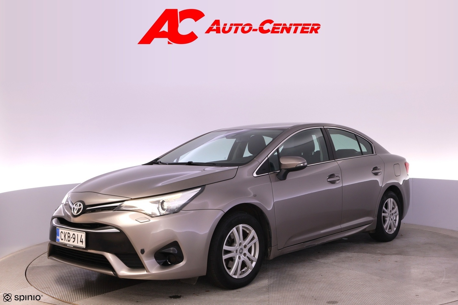 Toyota Avensis vaihtoauto