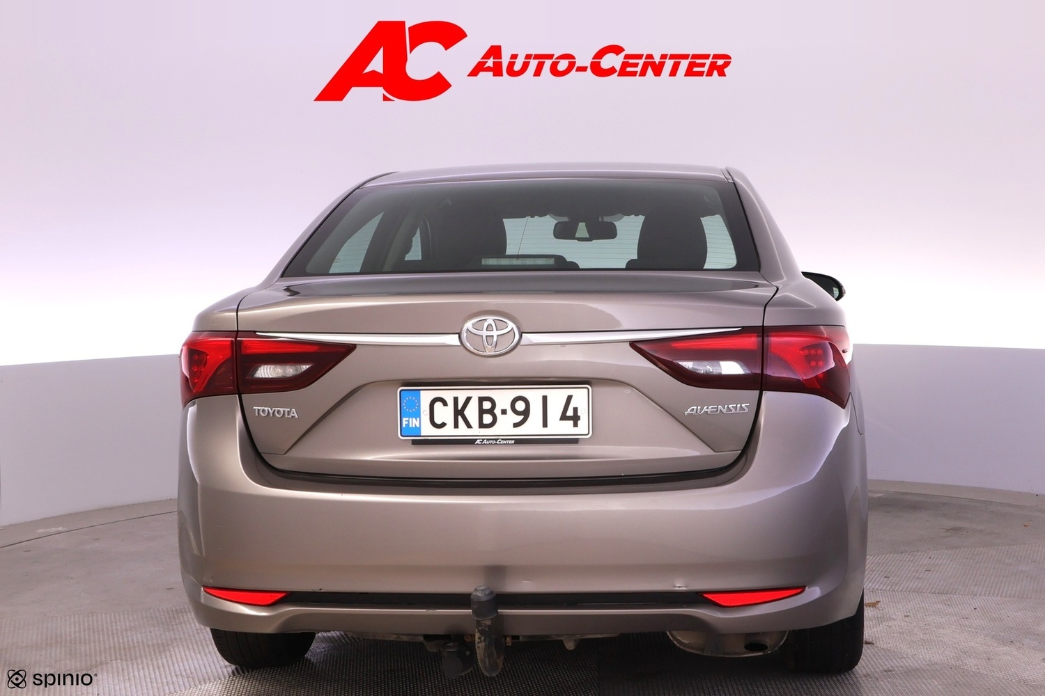 Toyota Avensis vaihtoauto