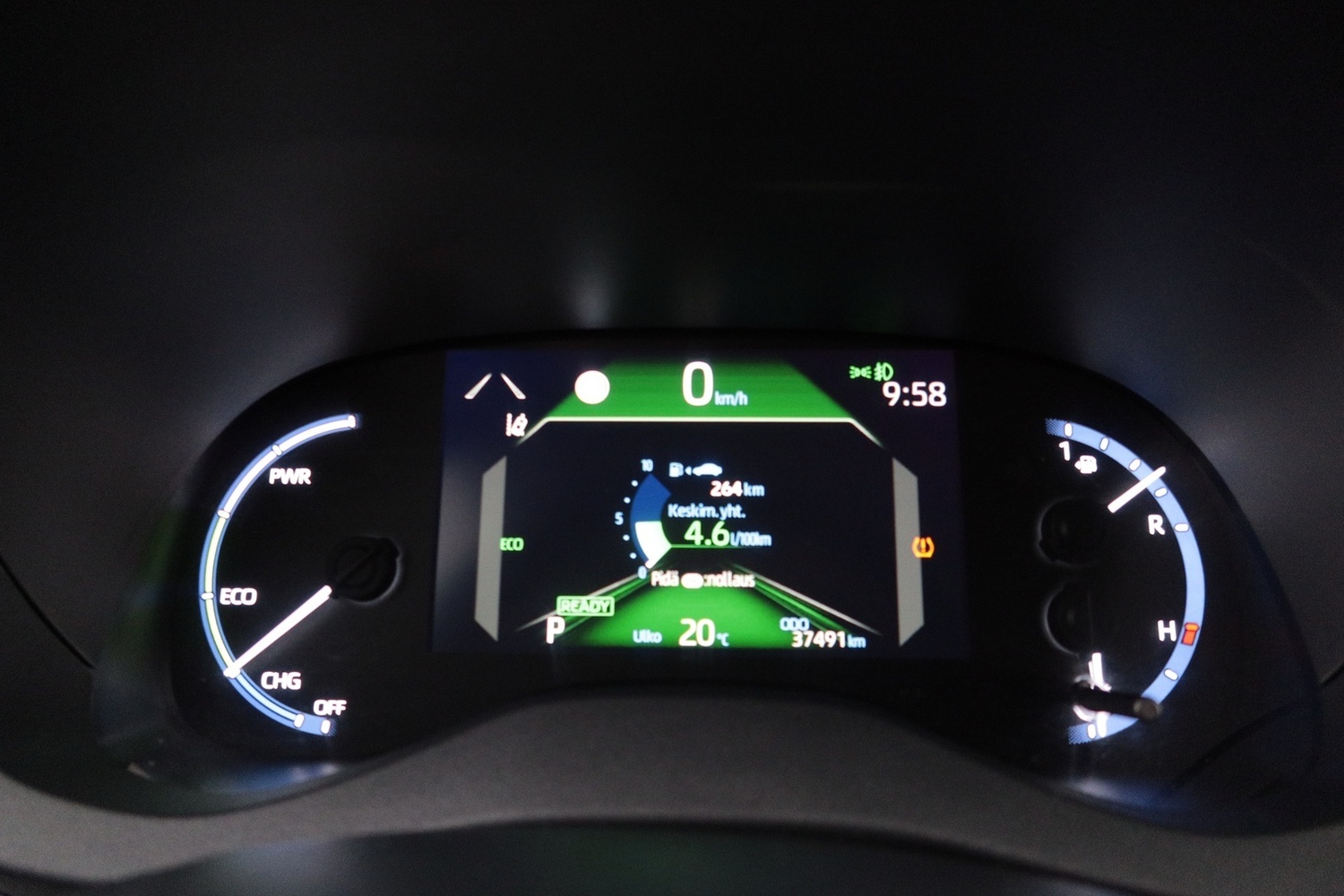 Toyota Yaris Cross vaihtoauto