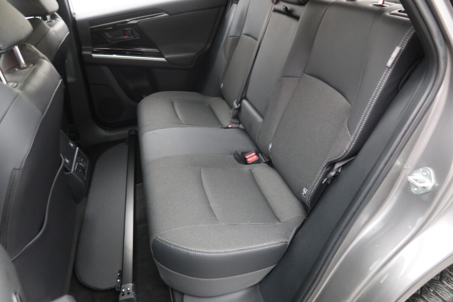 Toyota bZ4X vaihtoauto