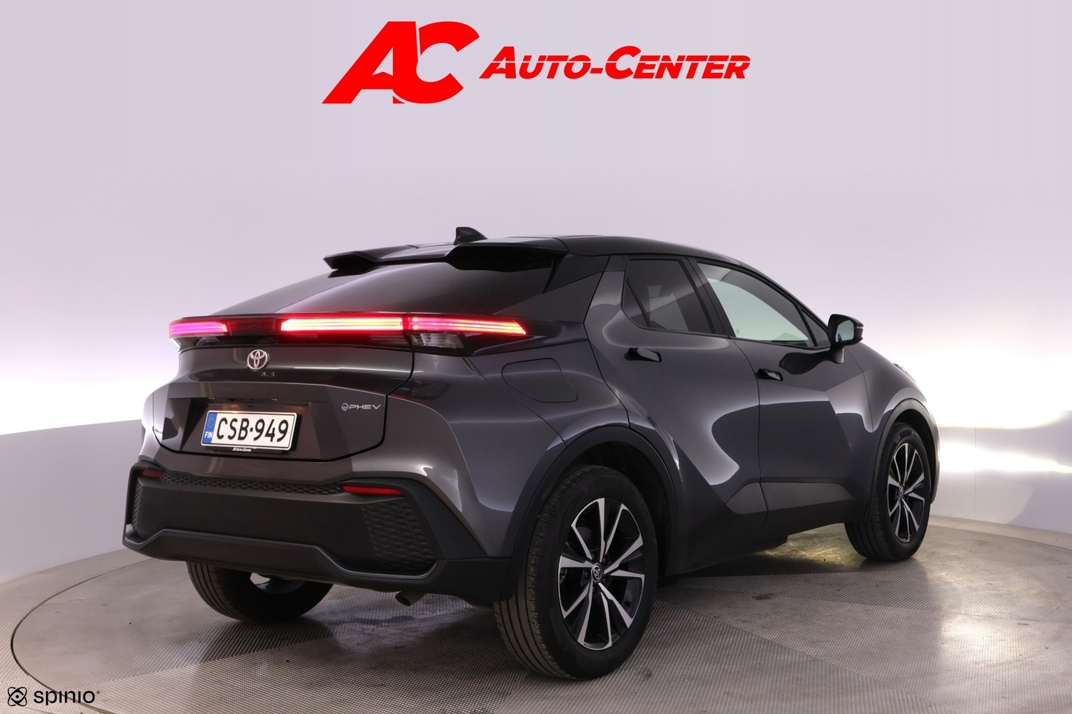 Toyota C-HR vaihtoauto